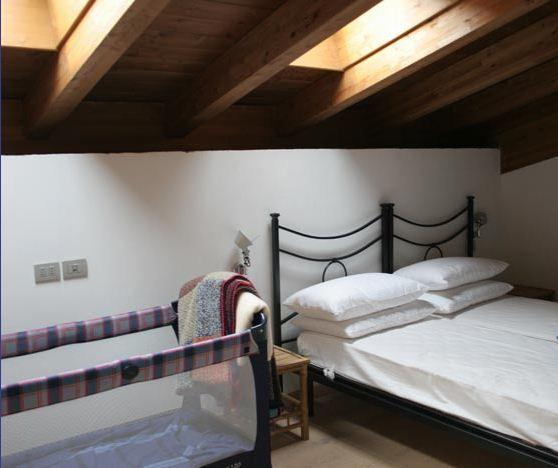B&B Gardumo Ronzo-Chienis Δωμάτιο φωτογραφία